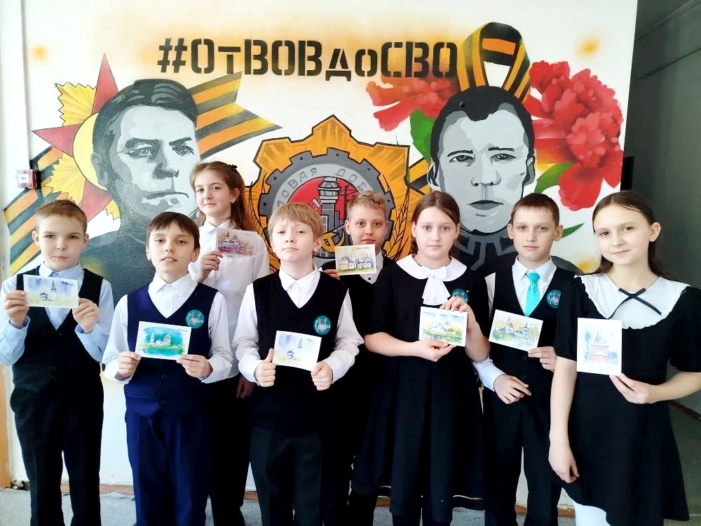 В Ивановских школах продолжается акция «Письмо солдату».