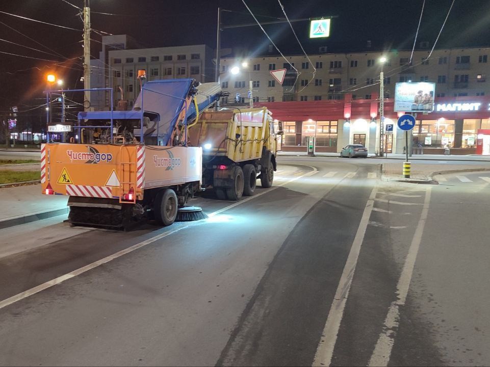О работах по уборке города.