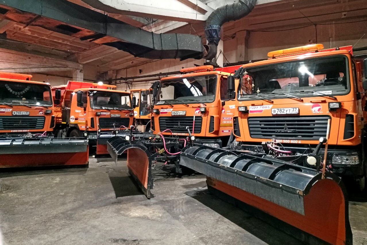 Техника готова к выходу на маршруты в случае изменения погодных условий.