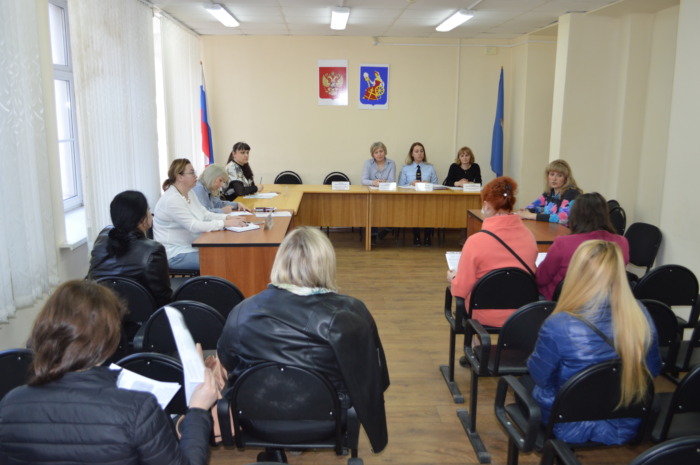 Состоялось заседание комиссии по делам несовершеннолетних и защите их прав по Фрунзенскому району города Иванова.