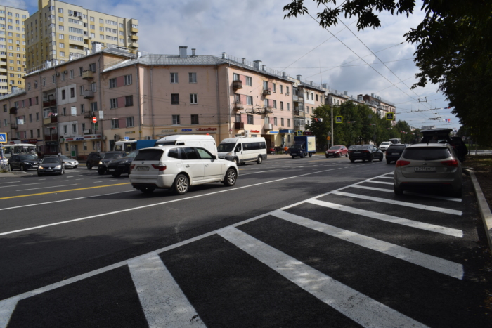 На проспектах Ленина и Шереметевский стало на треть больше парковочных мест.