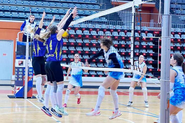 Озвучены итоги Чемпионата города Иванова по волейболу среди женских команд сезона 2023 года.