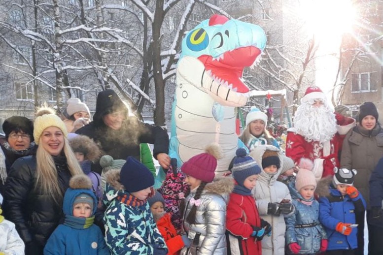 В ТОСе «Коммунар» прошел новогодний праздник для жителей.