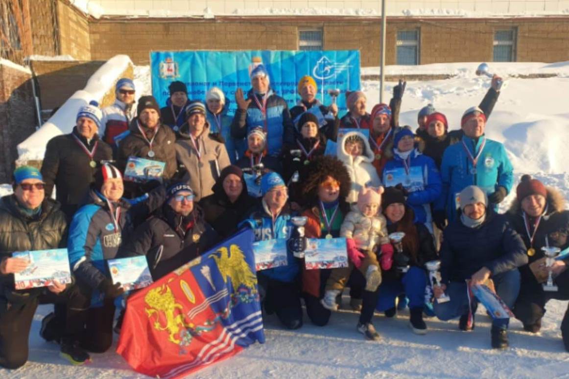 Ивановские конькобежцы завоевали три медали на соревнованиях в Нижнем Новгороде.