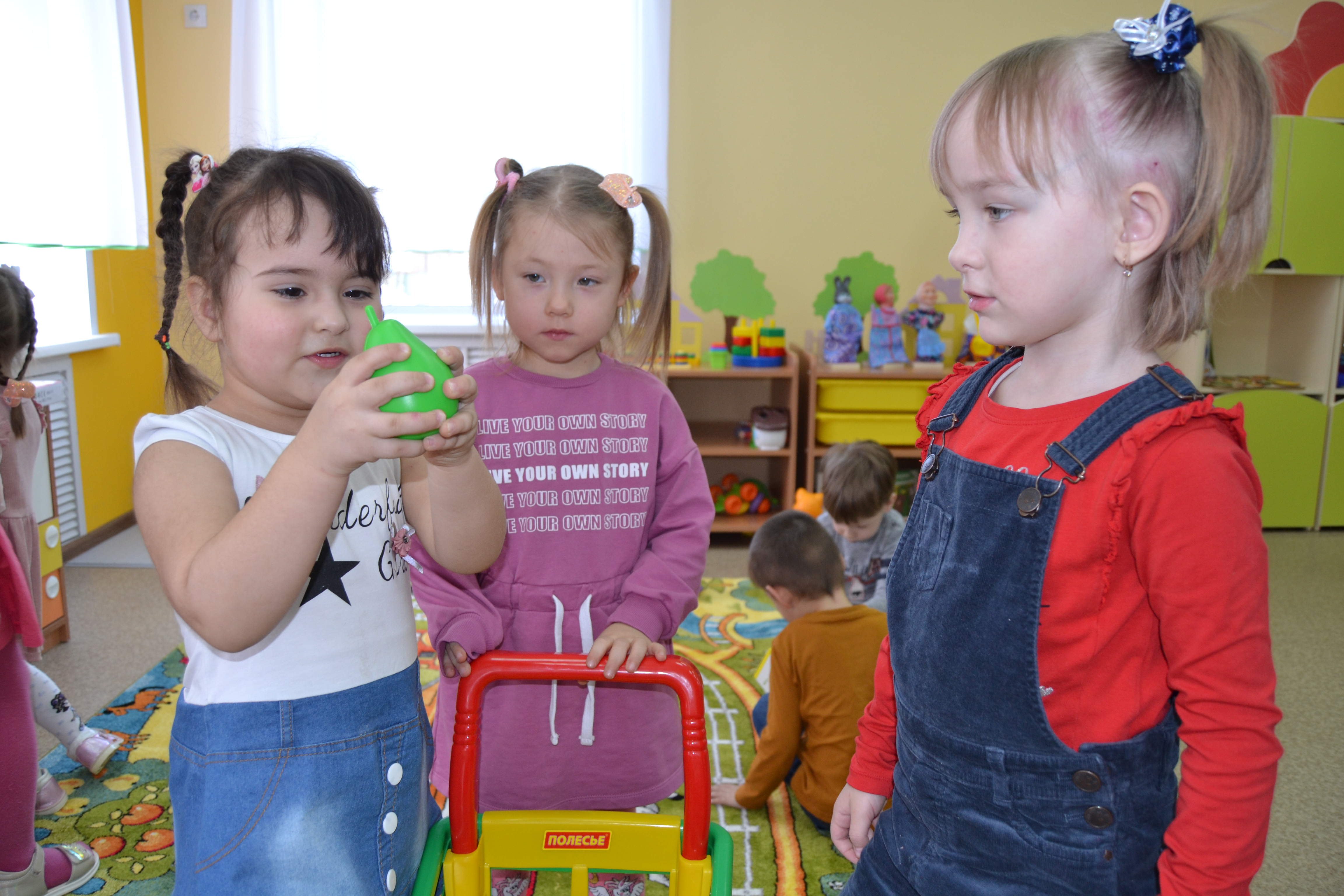 С 17 апреля начнется массовое комплектование дошкольных образовательных учреждений города Иванова.