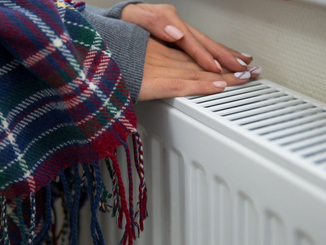 К теплу подключены 75% жилых домов, имеющих центральное отопление.