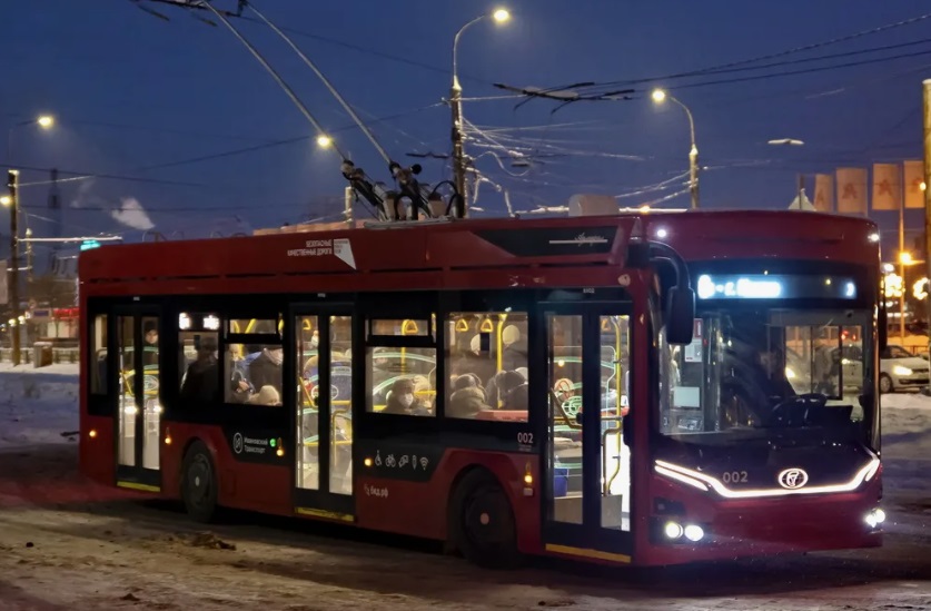 Проезд в троллейбусе увеличится на два рубля.