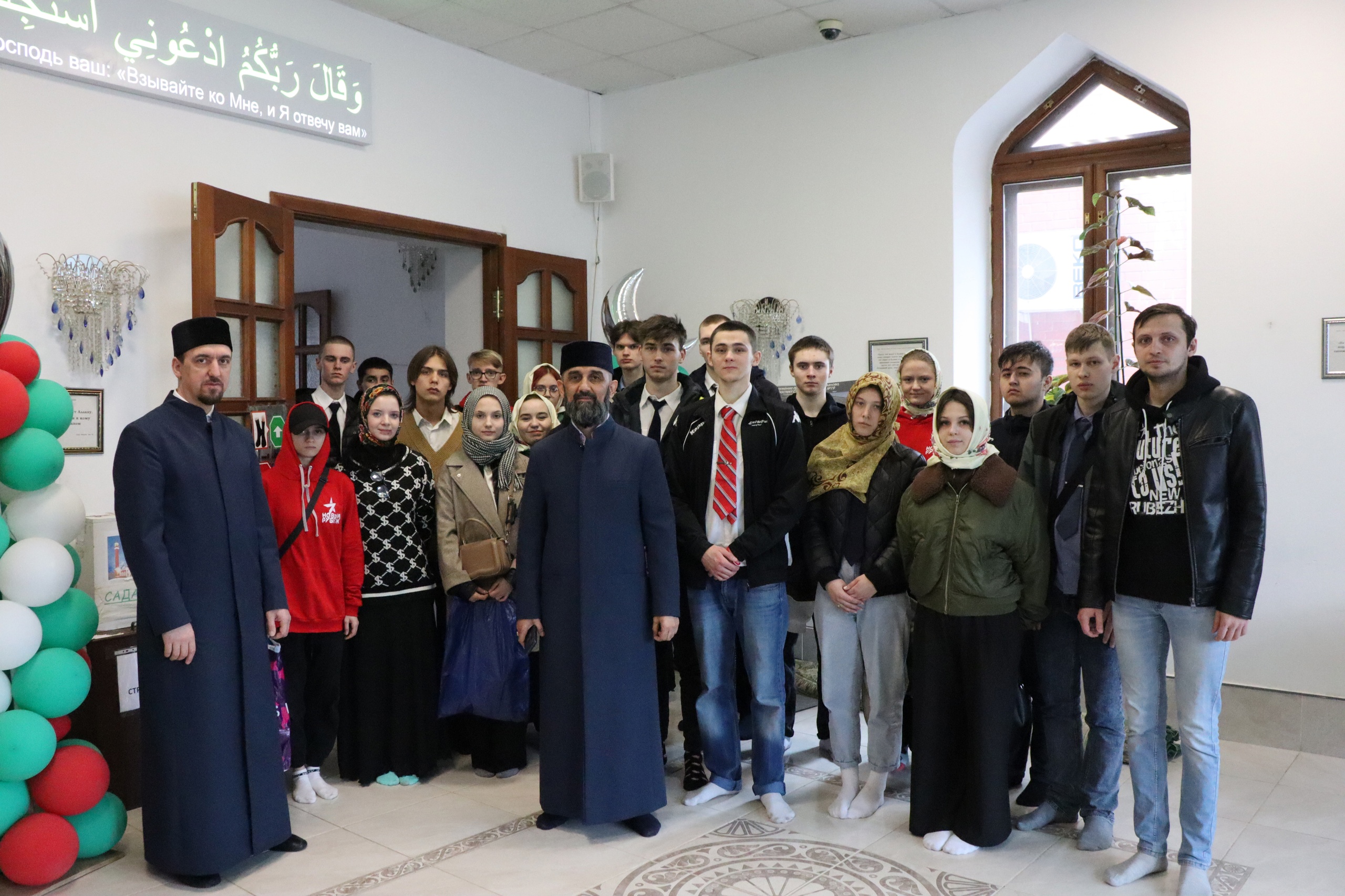 Новорубежцы посетили Ивановскую соборную мечеть.
