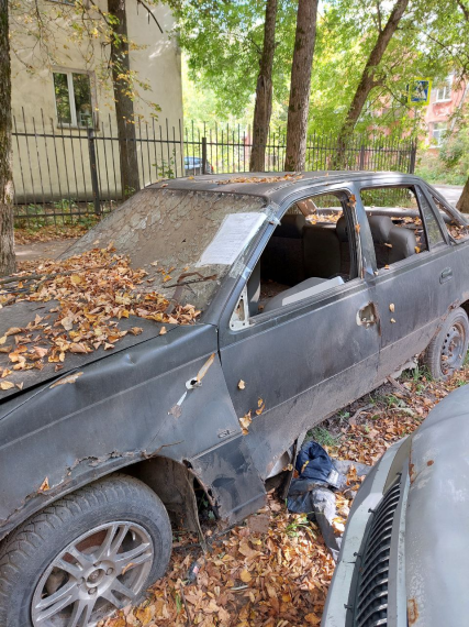 Внимание! Брошенный автомобиль!.