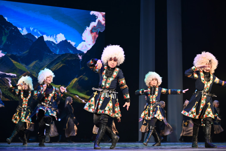 В ЦКиО прошел праздник народных танцев.