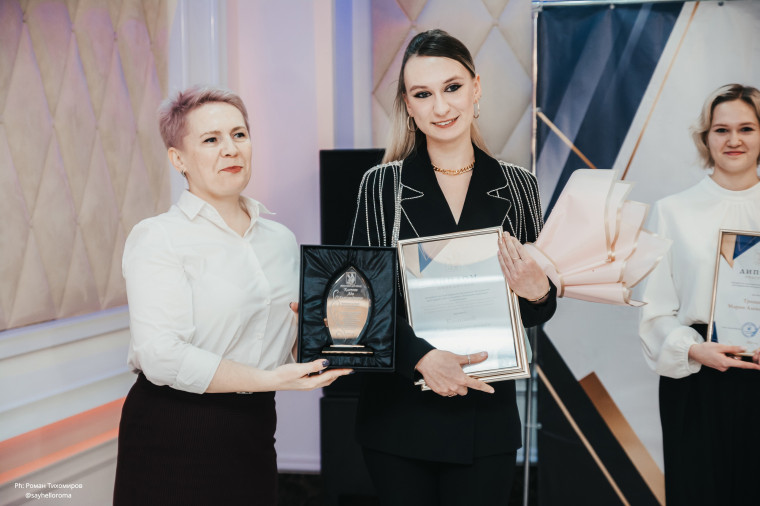 Лауреатам городского конкурса «Большие надежды» вручили награды.