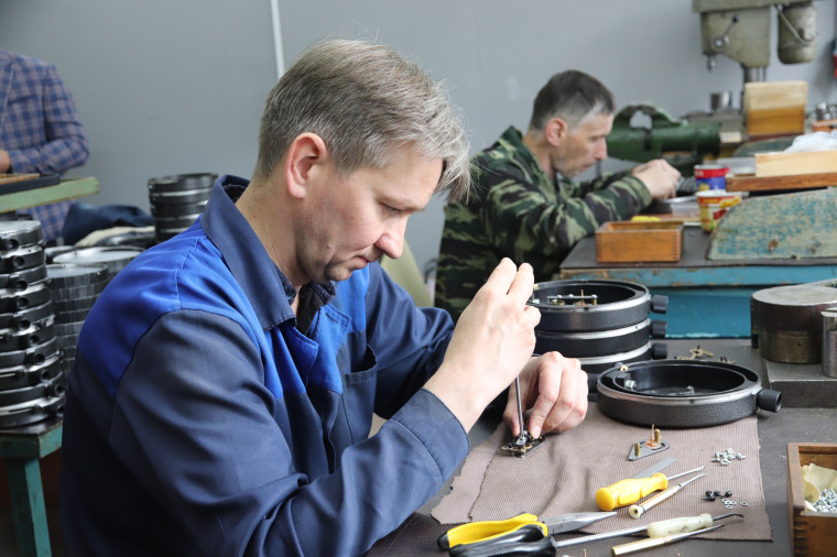 Возрождается производство Ивановского завода испытательных приборов.