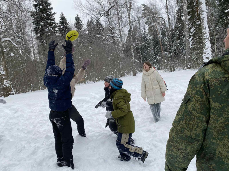 Ивановские школьники приняли участие в туристическом походе «Юнармейское Рождество».