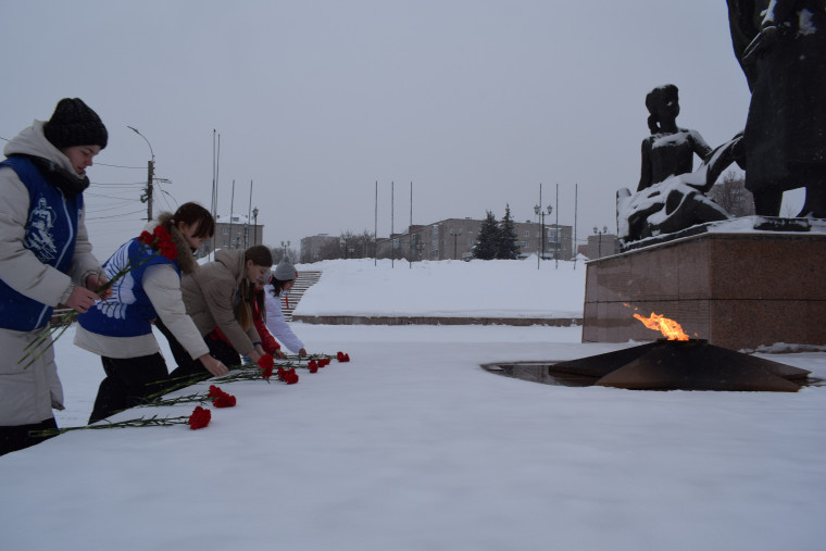 В Центре «Авангард» прошла памятная программа «900 дней мужества…».