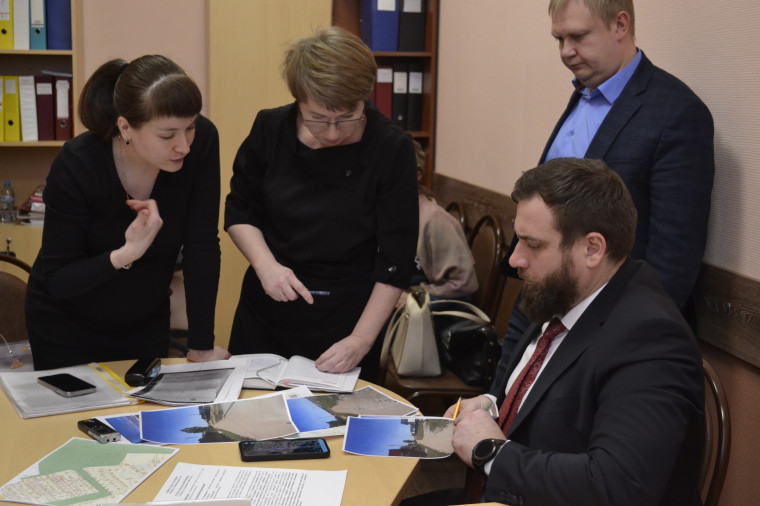 Владимир Шарыпов провёл личный прием граждан.