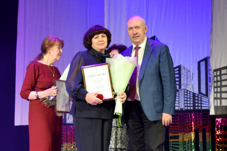 В Иванове вручили награды деятелям культуры.