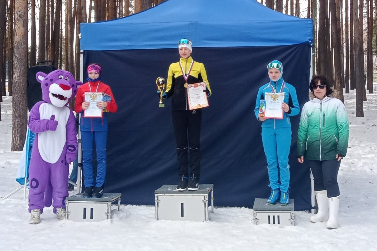 В Иванове юные лыжники официально закрыли зимний сезон.
