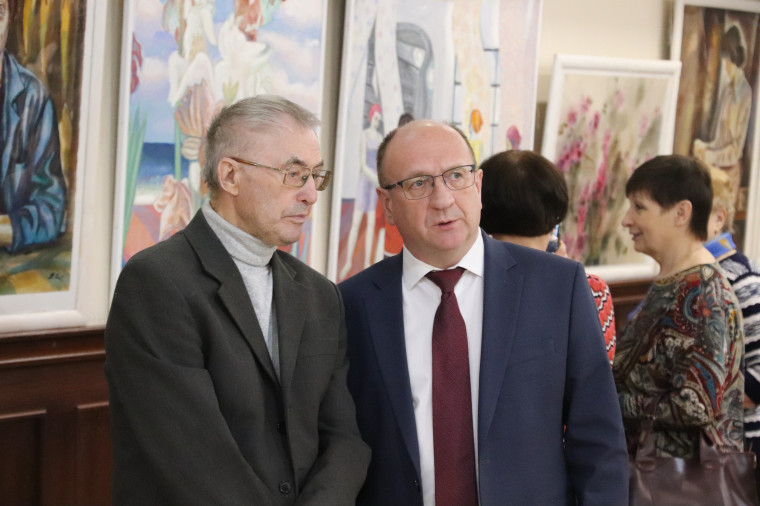 В Иванове открылась персональная выставка художника Владимира Котина «От Донбасса до Сахалина».