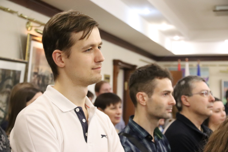 В Иванове открылась персональная выставка художника Владимира Котина «От Донбасса до Сахалина».