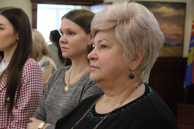 В Иванове открылась персональная выставка художника Владимира Котина «От Донбасса до Сахалина».