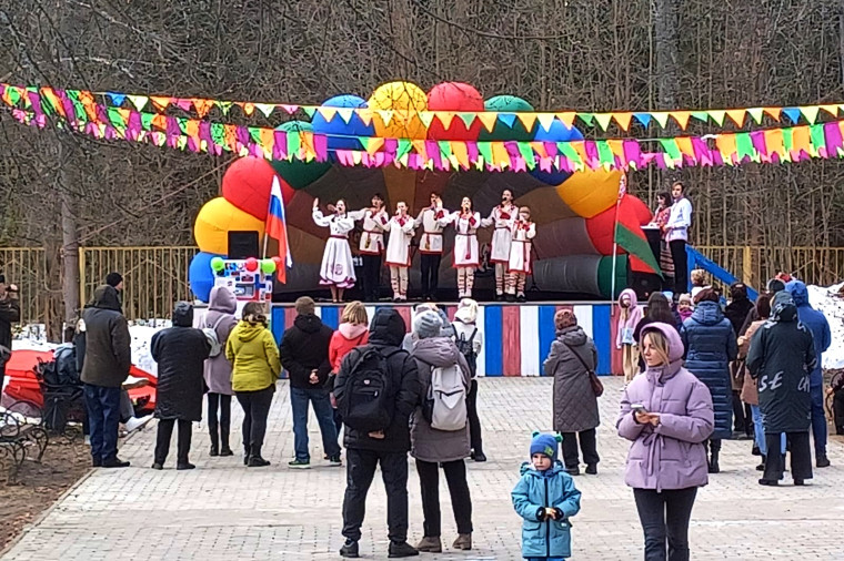 Ивановцы отметили День единения народов России и Беларуси.
