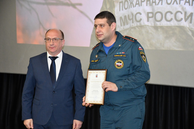 Пожарная охрана России отметила свое 375-летие.