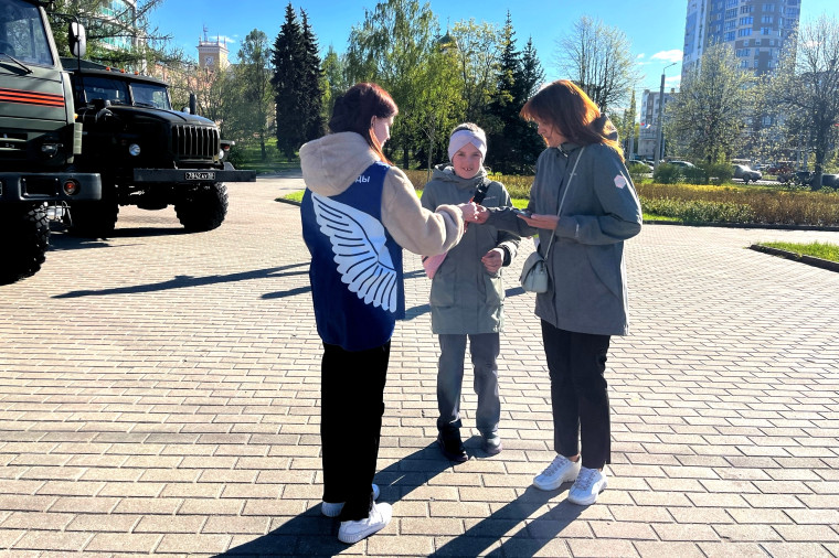 В Иванове продолжается патриотическая акция «Георгиевская ленточка».