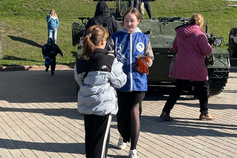 В Иванове продолжается патриотическая акция «Георгиевская ленточка».