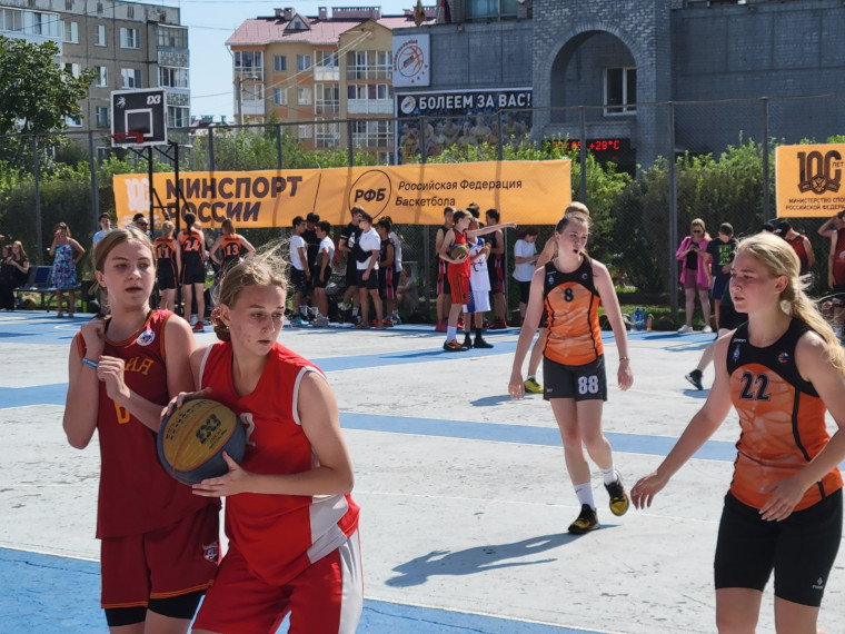 В Иванове стартует открытое первенство региона по баскетболу 3x3.