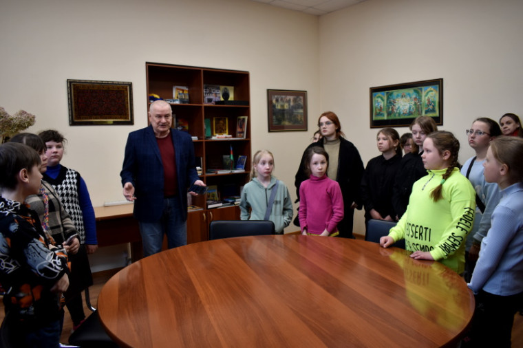 Ивановский дом национальностей продолжает активную работу, направленную на профилактику экстремизма, терроризма и ксенофобии в молодежной среде.