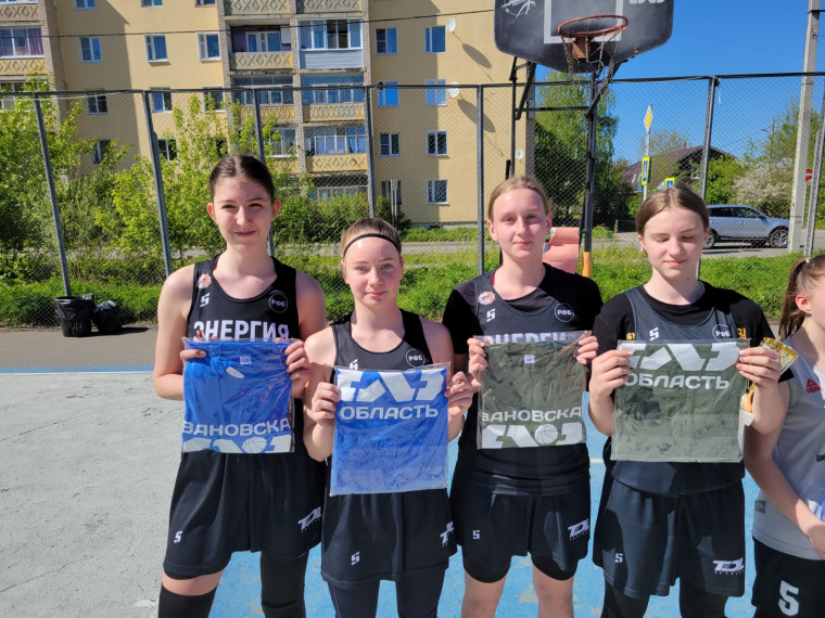 В выходные в Иванове прошел второй тур Открытого Первенства Ивановской области по баскетболу 3x3.