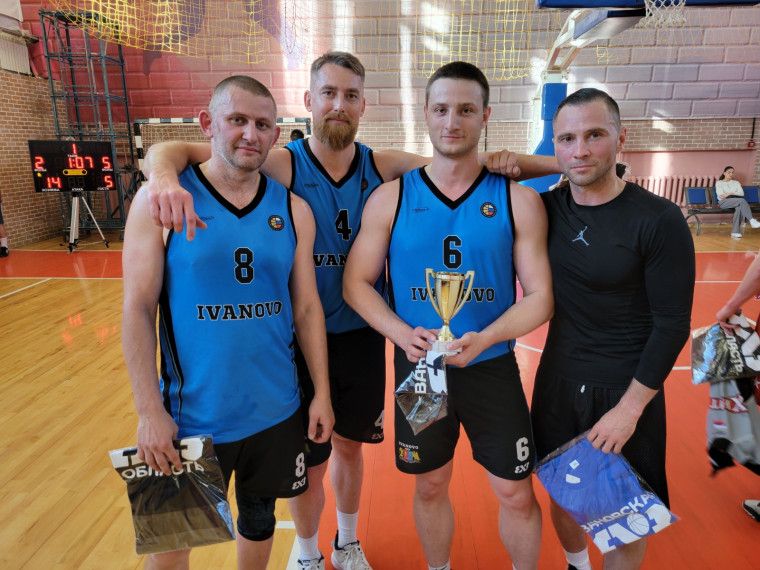 В выходные в Иванове прошел второй тур Открытого Первенства Ивановской области по баскетболу 3x3.