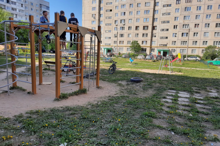 В городе продолжаются работы по наказам избирателей.