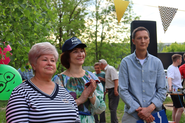 Ивановцы отметили Международный день соседей.