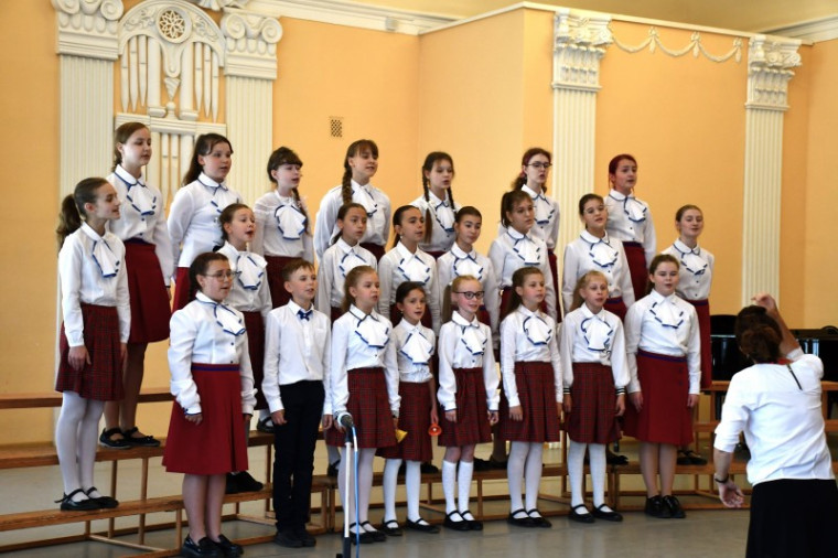 В Иванове пошла церемония закрытия XXIII областного фестиваля детского творчества «Светлый праздник», посвященного празднику Воскресения Христова.