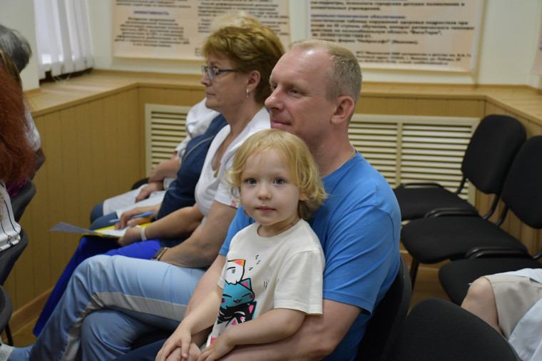 В преддверии профессионального праздника в Иванове чествовали медицинских работников.
