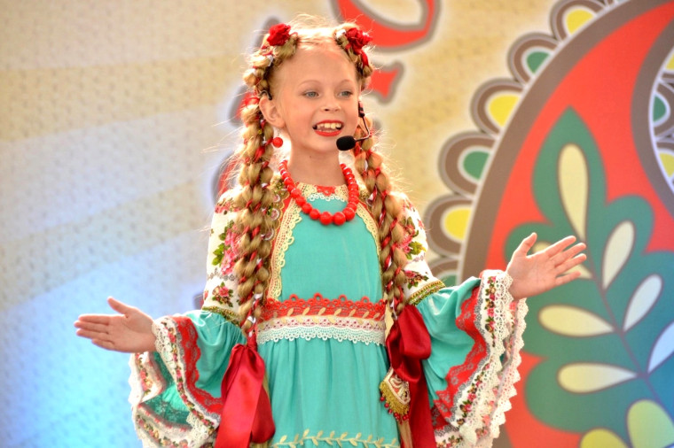 На фестивале «Губернский разгуляй» слепили 10000 пельменей.