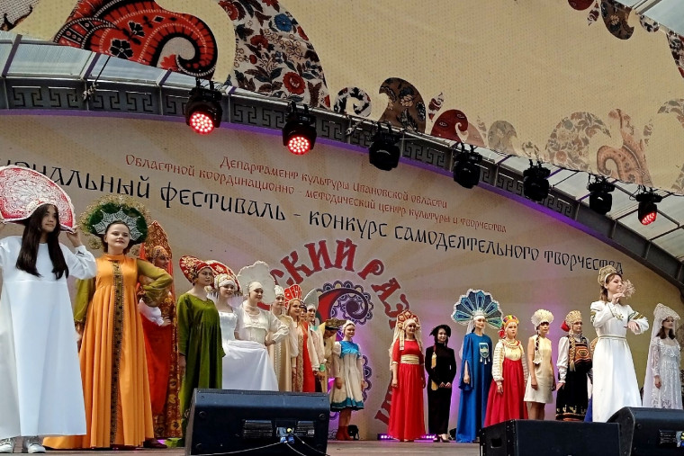 На фестивале «Губернский разгуляй» слепили 10000 пельменей.