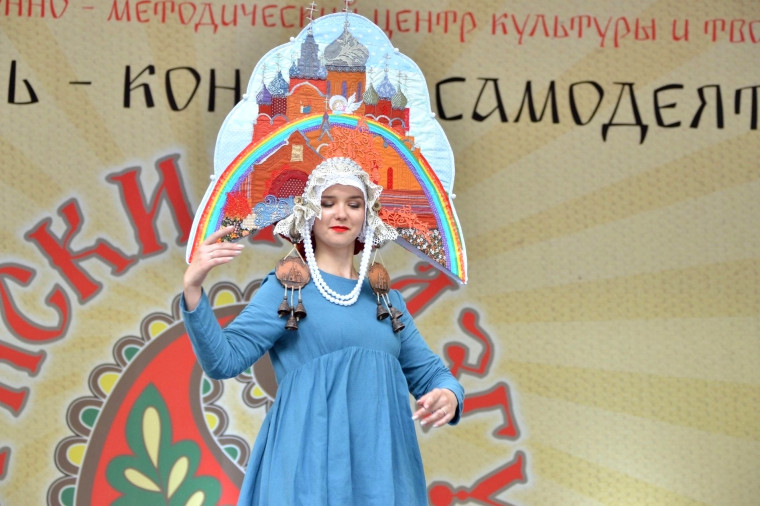 На фестивале «Губернский разгуляй» слепили 10000 пельменей.
