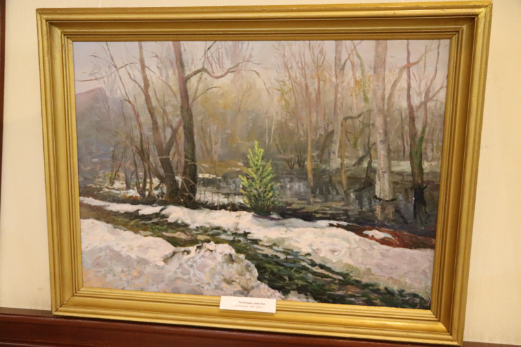 В мэрии открылась выставка живописи протоирея Петра Яковлевича Кочанова.