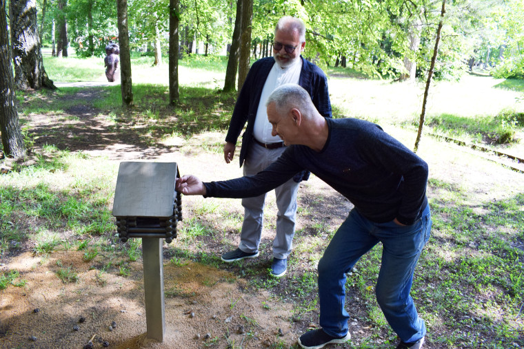 В музее под открытым небом ивановского скульптора В.А. Волкова пополнение.