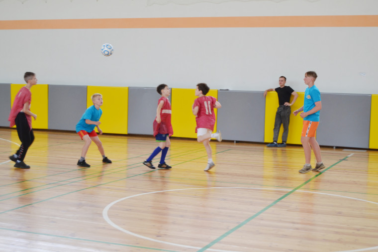 Прошел турнир по мини-футболу, посвященный Международному дню борьбы с наркоманией.