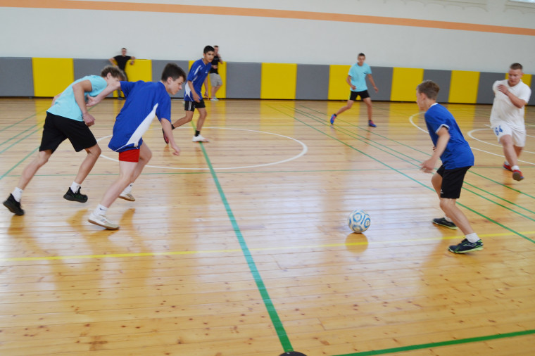 Прошел турнир по мини-футболу, посвященный Международному дню борьбы с наркоманией.