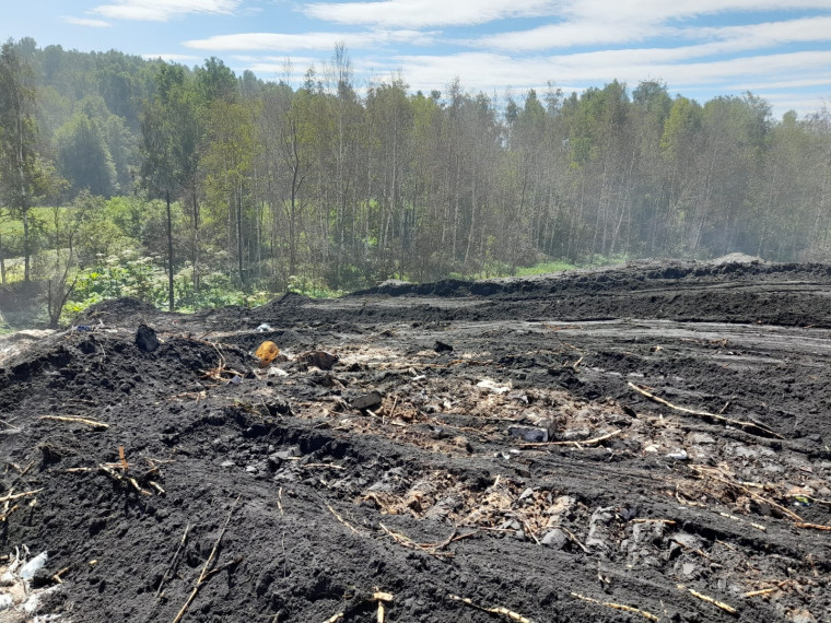 На полигоне ТБО «Залесье» начались работы по ликвидации тления отходов.