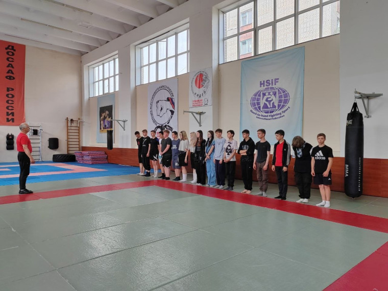 Завершилась работа летних профильных лагерей для молодежи.