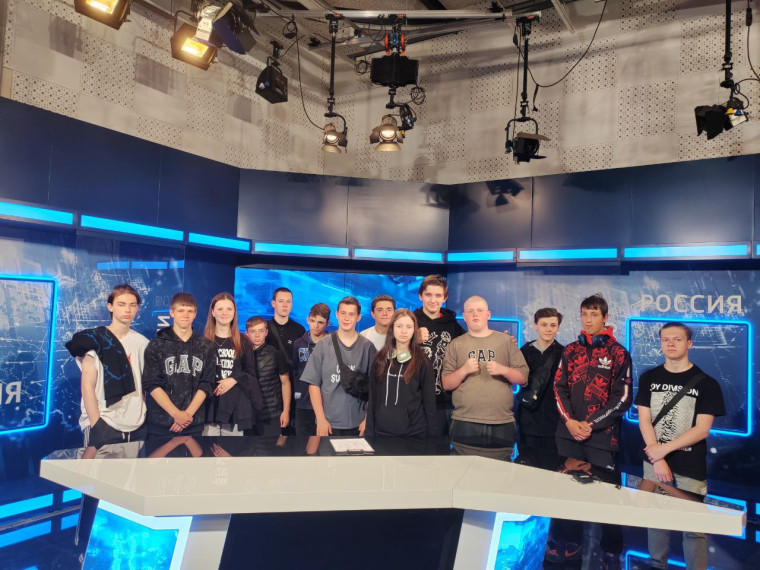 Завершилась работа летних профильных лагерей для молодежи.