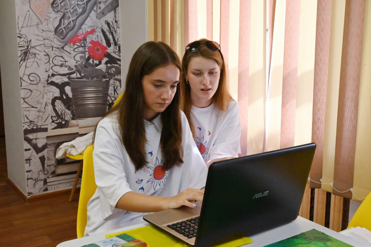 В городском Центре культуры и отдыха создают мультфильмы о малых городах Ивановской области.