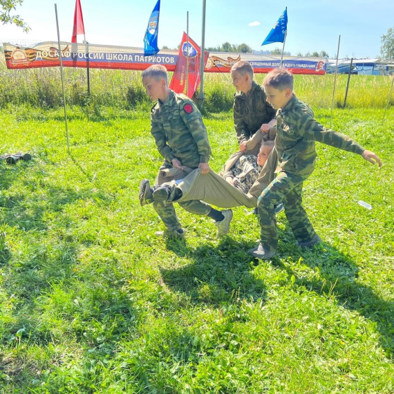 Команда ТОС «Нагорное» победила в  военно-спортивной игре «Зарница».