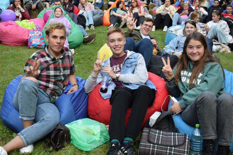 Около 3 тысяч ивановцев побывали на открытых кинопоказах фестиваля уличного кино.