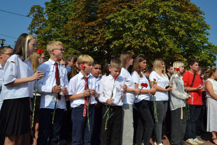 В областном центре почтили память жертв террористических актов.